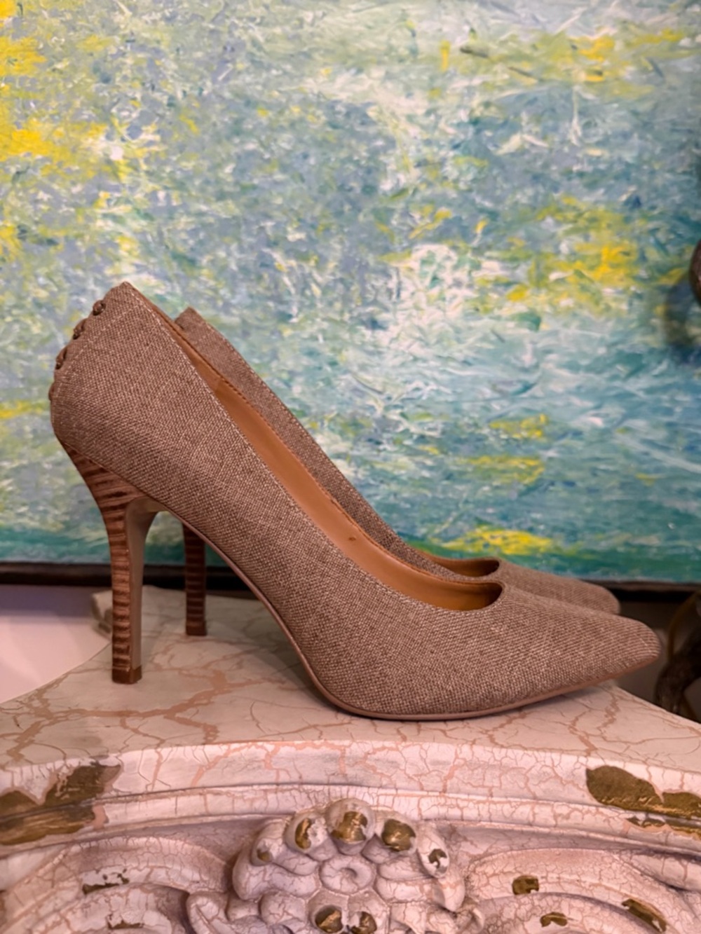 Nine West Linen like Off-Brown Lace-Up Back Pointed-Toe Heels - Picture 2 of 7